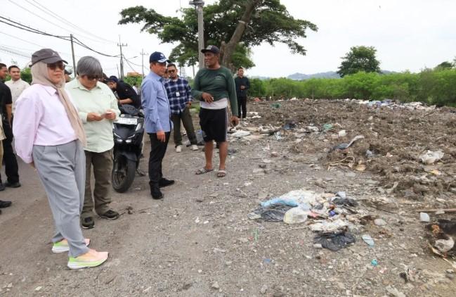 Menteri LH Tegaskan Pentingnya Pengelolaan Sampah Berkualitas di Surabaya Menuju Penilaian Adipura