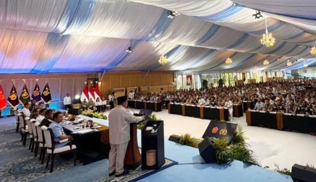 Presiden Prabowo Tekankan Stabilitas Keamanan dan Pertahanan dalam Rapim TNI-Polri 2026