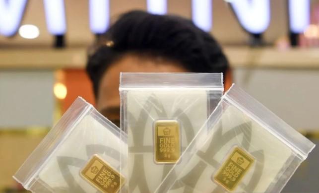 Harga Emas Antam Naik Rp14.000 Menjadi Rp2,954 Juta per Gram pada Selasa Pagi