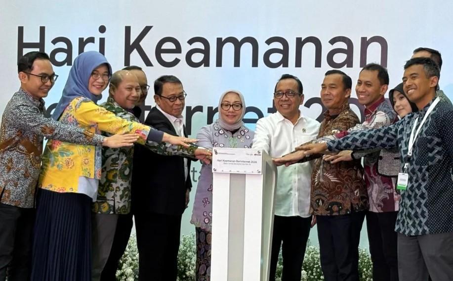 Pemerintah Gandeng YouTube dan Google, Perkuat Ketahanan Keluarga di Era Digital