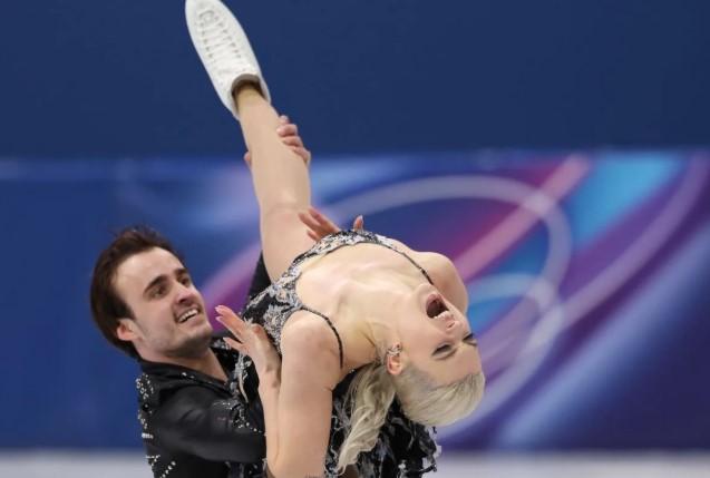 Pasangan Prancis Pimpin Rhythm Dance Olimpiade Milan-Cortina 2026, AS dan Kanada Tempel Ketat