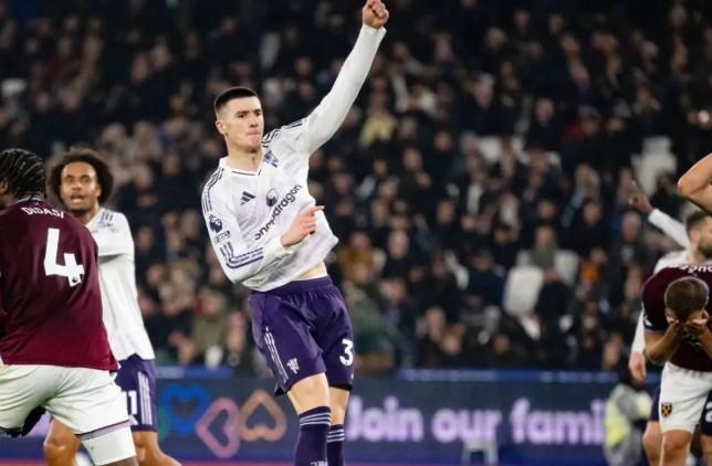 Gol Menit Akhir Benjamin Sesko Selamatkan Manchester United dari Kekalahan di Kandang West Ham