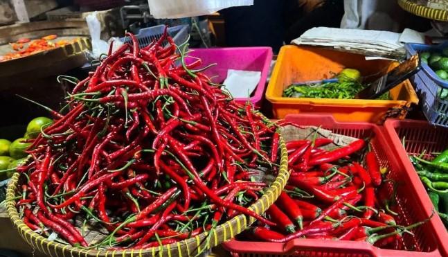 Harga Pangan Versi PIHPS: Bawang Merah Rp44.000 per Kg, Cabai Rawit Merah Tembus Rp76.550