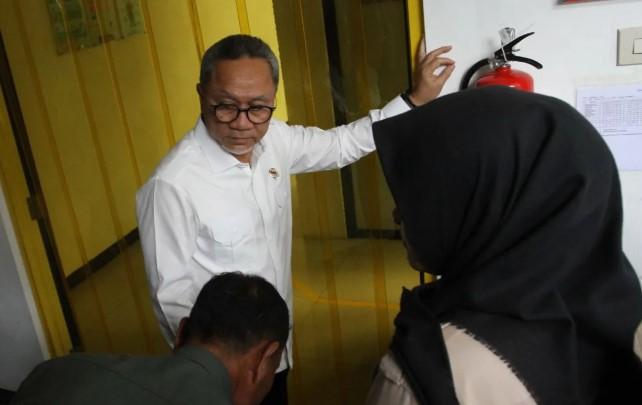 Zulhas Menyatakan Pemenuhan Bahan Baku MBG Harus Didukung Ketersediaan Komoditas