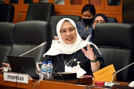 Wakil Ketua Komisi IX DPR Nihayatul Wafiroh Dorong Evaluasi Menyeluruh BPJS PBI agar Tepat Sasaran