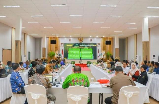 Kemenhut dan Papua Tengah Perkuat Rencana Aksi FOLU Net Sink 2030 di Tingkat Provinsi