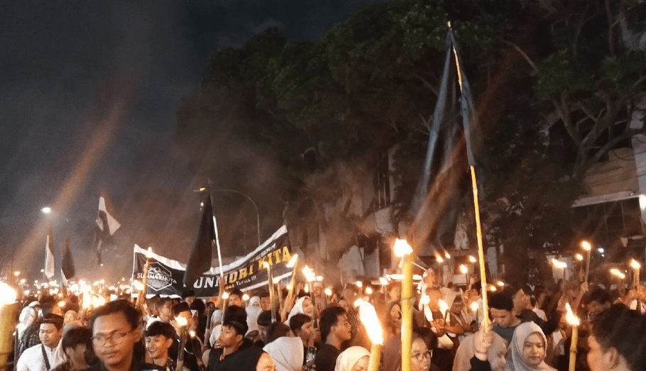 Pawai Obor Sambut Ramadhan di Medan Galang Dana untuk Korban Bencana Sumut