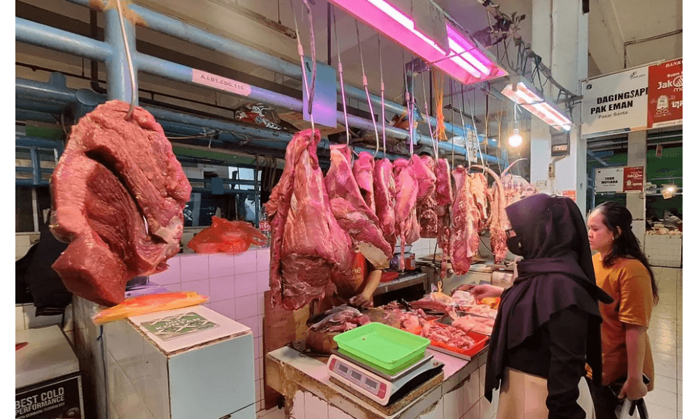 Harga Cabai hingga Daging di Pasar Santa Naik Jelang Imlek