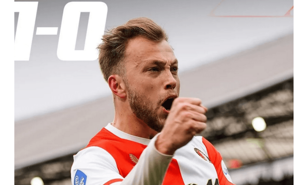 Penalti Casper Tengstedt di Injury Time Bawa Feyenoord Tundukkan 10 Pemain Go Ahead Eagles