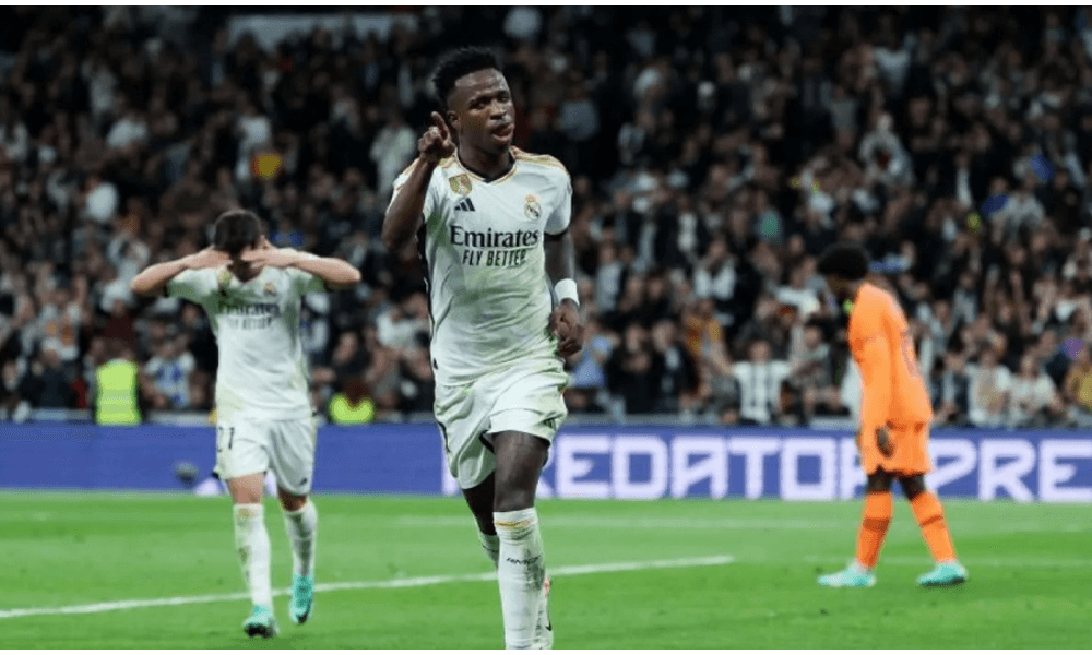 Real Madrid Gusur Barcelona dari Puncak Klasemen Usai Hajar Real Sociedad 4-1 di Bernabeu