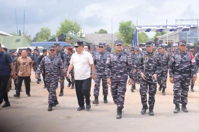 Gubernur Babel dan KSAL Tinjau Latihan Pertahanan Pantai di Bangka untuk Perkuat Pengamanan Laut