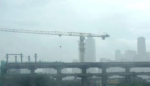 BMKG Prakirakan Hujan Guyur Sebagian Wilayah DKI Jakarta pada Senin Siang hingga Sore