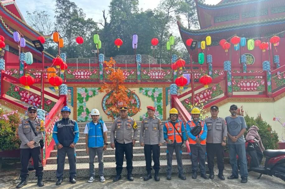 Polisi Kerahkan 87 Personel Amankan Ibadah Imlek 2577 Kongzili di 38 Titik Bengkayang