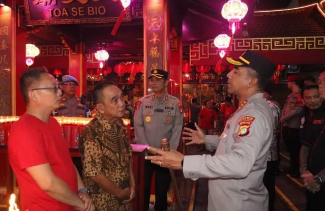 453 Personel Gabungan Amankan Perayaan Imlek di 42 Vihara Jakarta Barat