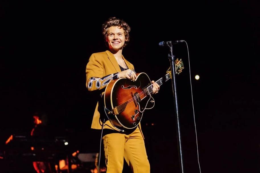 Harry Styles Ditunjuk sebagai Kurator dan Penampil Utama Meltdown Festival 2026 di London