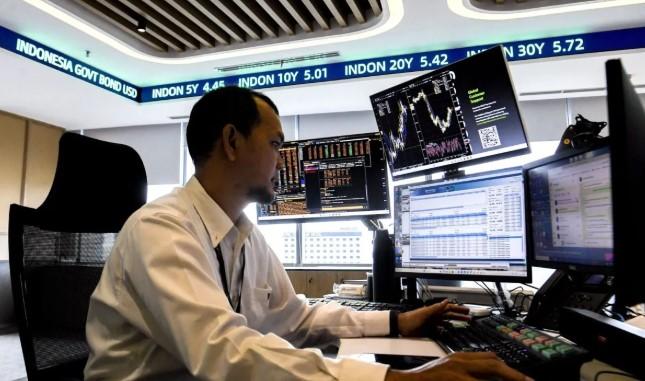 IHSG Dibuka Menguat 0,29 Persen ke Level 8.235,81 pada Perdagangan Rabu Pagi