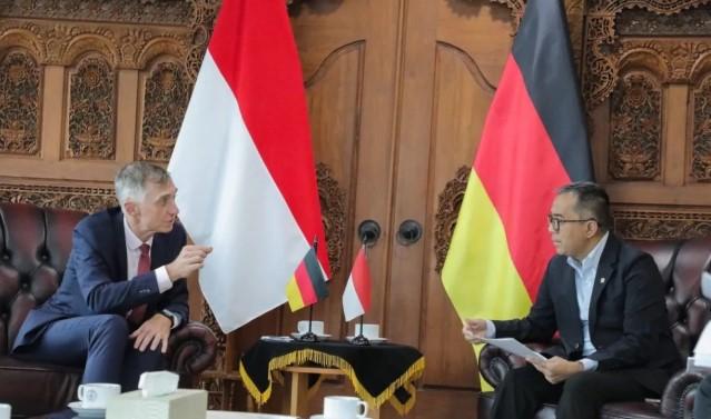 Kemdiktisaintek Membuka Peluang Penguatan Kemitraan Riset dan Pendidikan Tinggi dengan Jerman