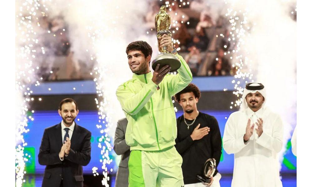 Carlos Alcaraz Juara Qatar ExxonMobil Open 2026 Usai Taklukkan Arthur Fils dalam 50 Menit