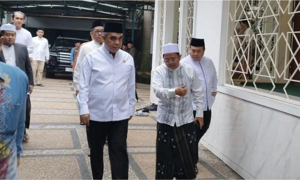 Ahmad Muzani Minta Santri Maksimalkan Kesempatan Belajar di Pesantren