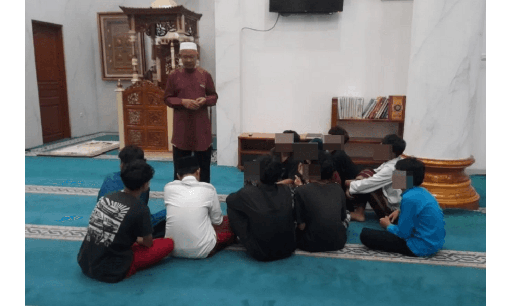 Warga dan Polisi Gagalkan Dugaan Tawuran Remaja di Depok