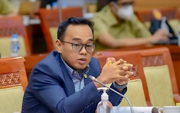 Rano Alfath Desak Polri Usut Tuntas Kasus Dugaan Penganiayaan Siswa di Tual Secara Transparan