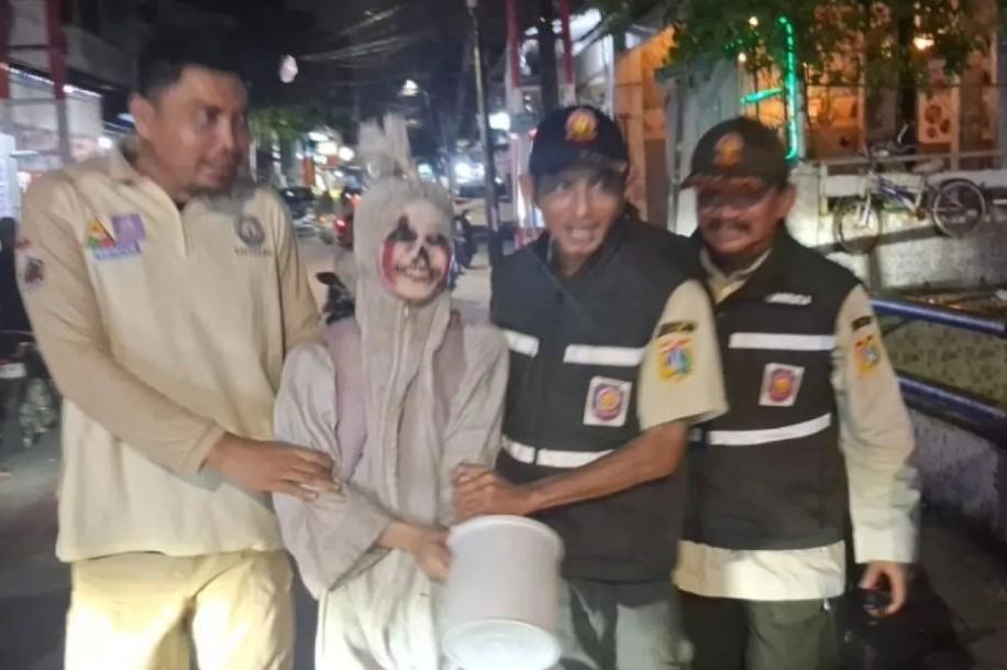 Satpol PP Jakarta Utara Menjaring 32 PPKS dalam Operasi Pekat Jelang Ramadhan, Dibawa ke Panti Sosial