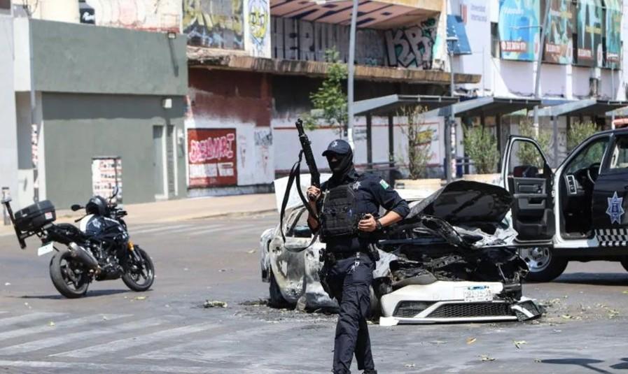 Meksiko Serahkan 92 Anggota Kartel ke Amerika Serikat Usai Penetapan Organisasi Teroris oleh Presiden Trump