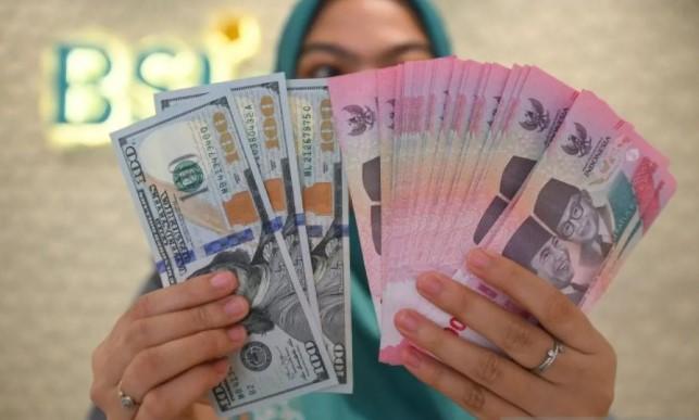 Rupiah Melemah ke Rp16.848 per Dolar AS, Investor Cermati Pidato Trump