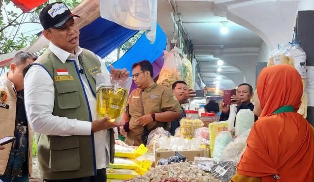 Dirut Bulog Cek Harga Sembako di Semarang, Pastikan Stok dan Harga Stabil Jelang Lebaran 2026