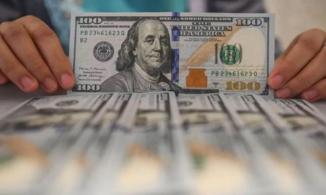 Rupiah Dibuka Melemah 29 Poin ke Level Rp16.788 per Dolar AS