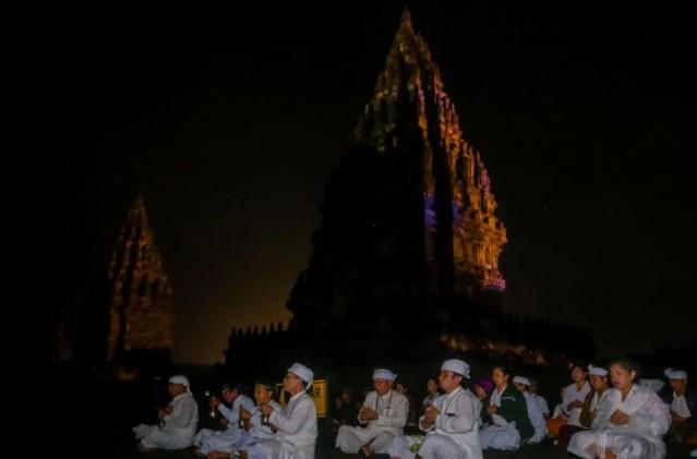 Mahashivaratri Perdana di Prambanan Berlangsung Khidmat, Cuaca Mendukung