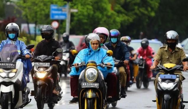 BMKG Prediksi Hujan Ringan Dominasi Cuaca Mayoritas Wilayah Indonesia pada Sabtu