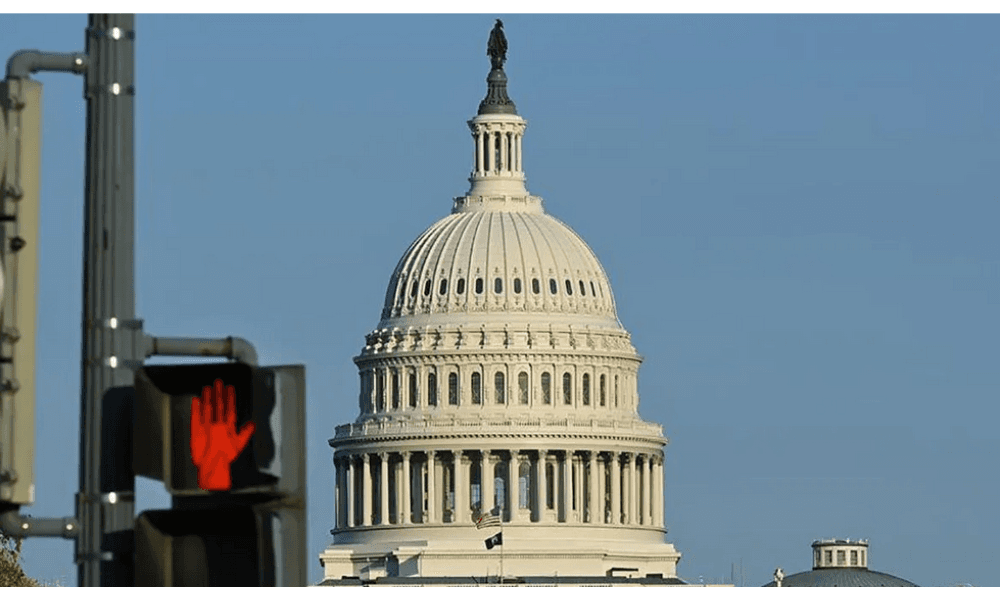 Kubu Demokrat AS Kecam Trump atas Serangan Militer terhadap Iran Tanpa Otorisasi Kongres