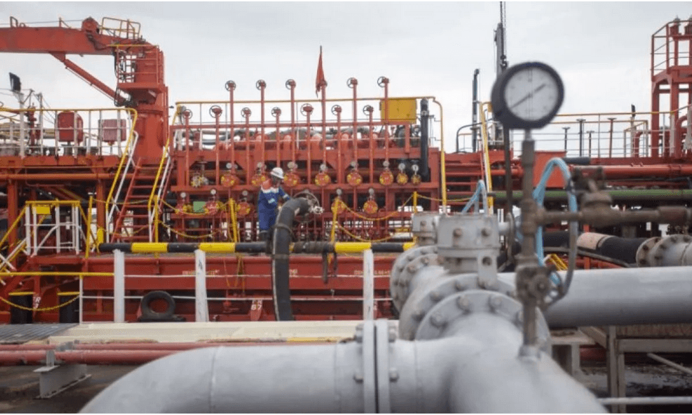 CORE Nilai Konflik Iran-Israel Berpotensi Picu Lonjakan Harga Minyak Dunia