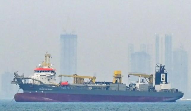 Ratusan Kapal Tanker Terjebak di Selat Hormuz di Tengah Memanasnya Konflik Iran, AS, dan Israel