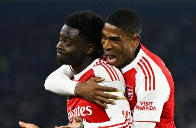 Gol Cepat Bukayo Saka Bawa Arsenal Tundukkan Brighton 1-0 dan Kukuh di Puncak Klasemen