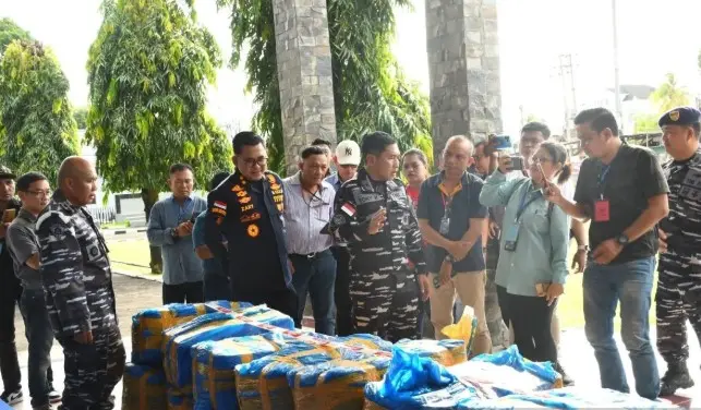 TNI AL Gagalkan Penyelundupan 1,4 Ton Sianida dari Filipina di Pelabuhan Bitung