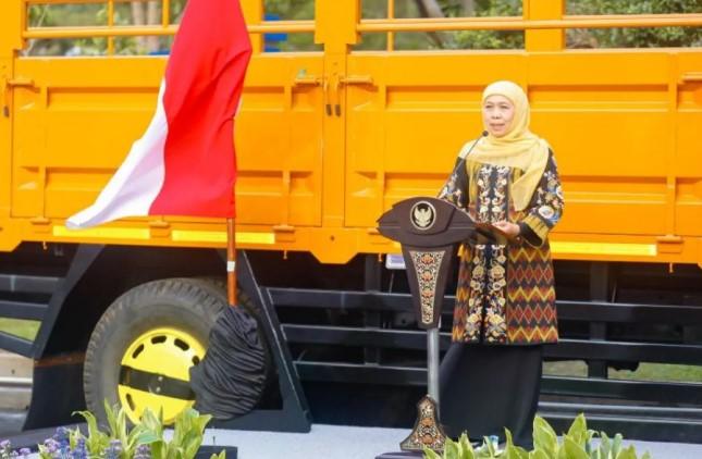 Khofifah Dorong Percepatan Normalisasi Kendaraan ODOL demi Target Zero 2027 di Jawa Timur