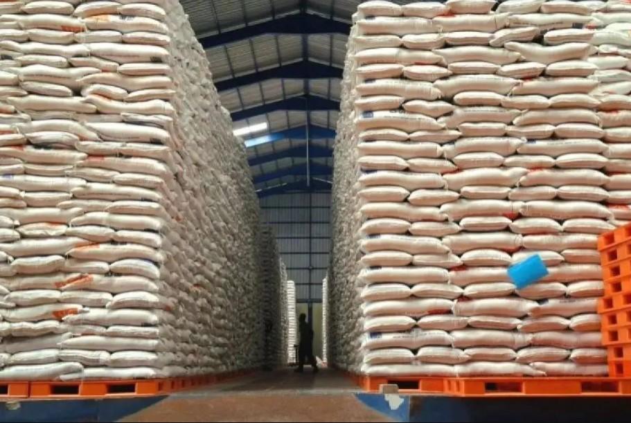 Stok Beras Nasional Capai 3,7 Juta Ton, Bulog Pastikan Ketahanan Pangan Aman Meski Gejolak Timur Tengah