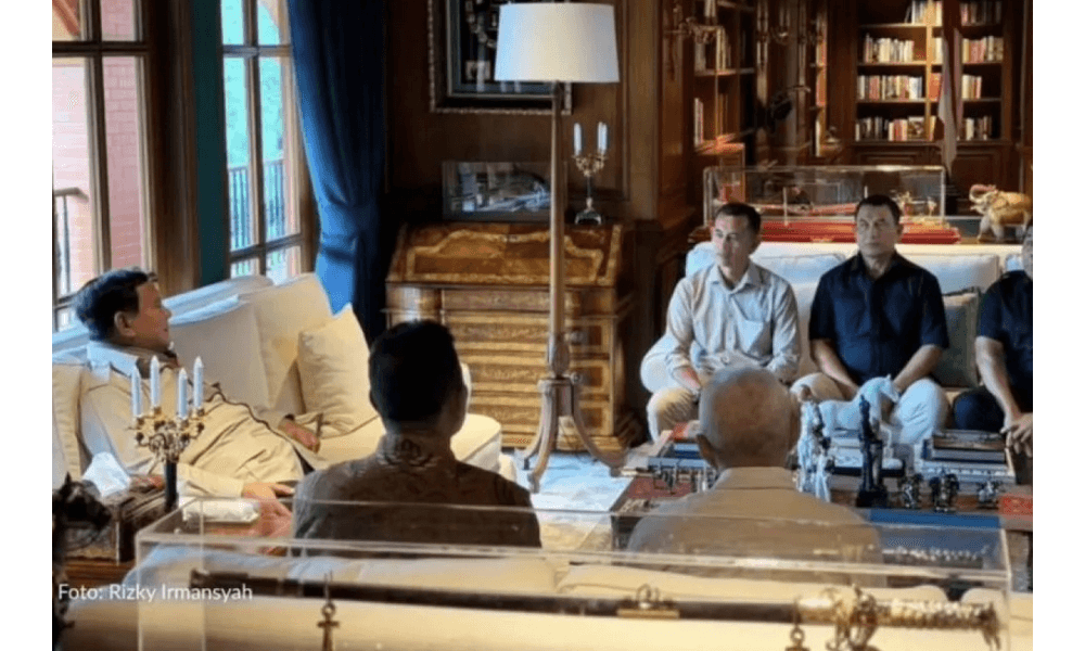 Prabowo Gelar Silaturahmi dengan Mantan Ajudan dan Pengawal Era Kostrad dan Kopassus di Hambalang