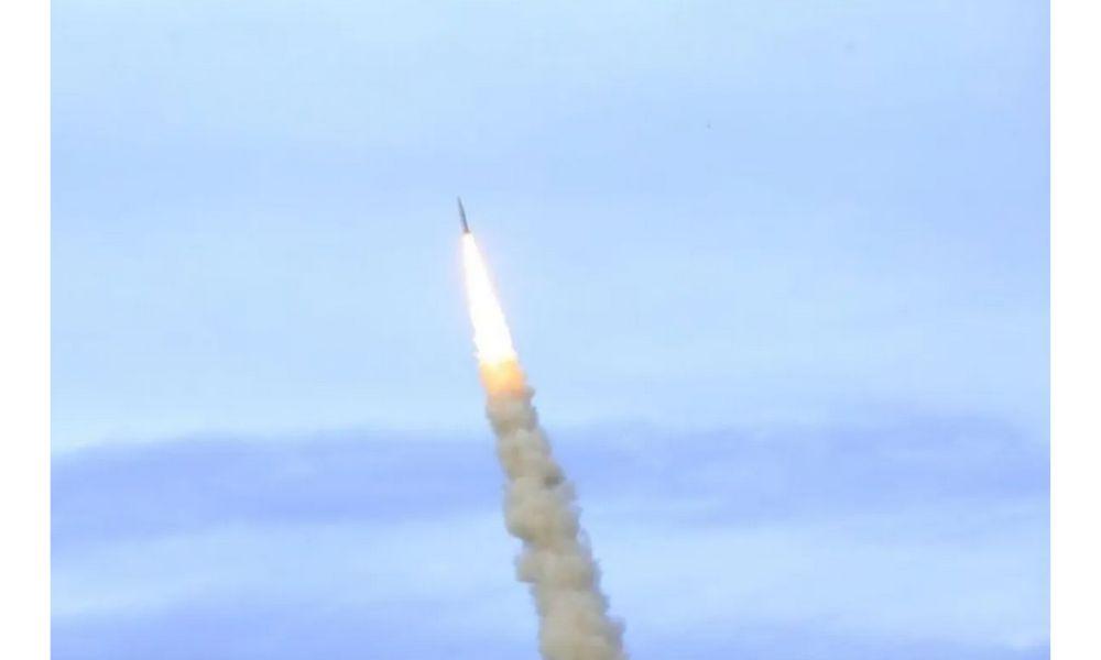 IRGC Klaim Serang Kilang Minyak Israel di Haifa dengan Rudal Kheibar Shekan