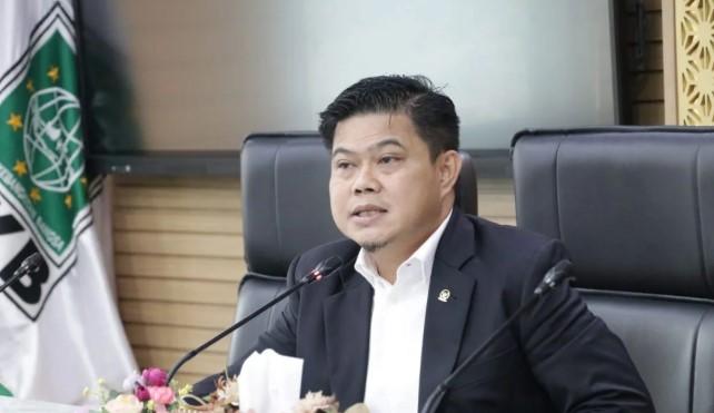 Komisi I DPR Dorong Pemerintah Segera Susun Juklak dan Juknis Larangan Medsos bagi Anak di Bawah 16 Tahun