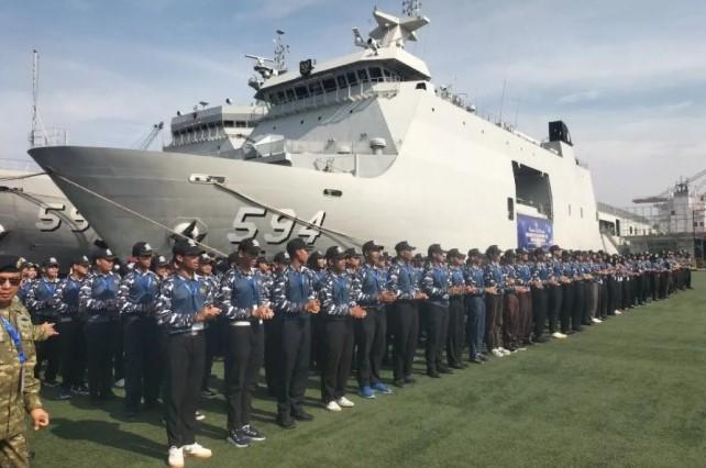 TNI AL Gelar Pesantren Kilat di KRI Semarang, 400 Pelajar dan Mahasiswa Ikut Berlayar