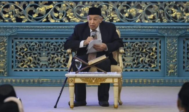 Quraish Shihab Ingatkan Perdamaian Tidak Boleh Mengorbankan Keadilan dalam Peringatan Nuzulul Quran di Istana Negara