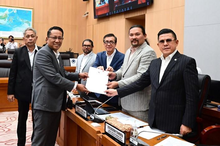 DPR dan Pemerintah Sepakati Lanjutan Pembahasan RUU Hukum Perdata Internasional untuk Perkuat Kepastian Hukum Lintas Negara