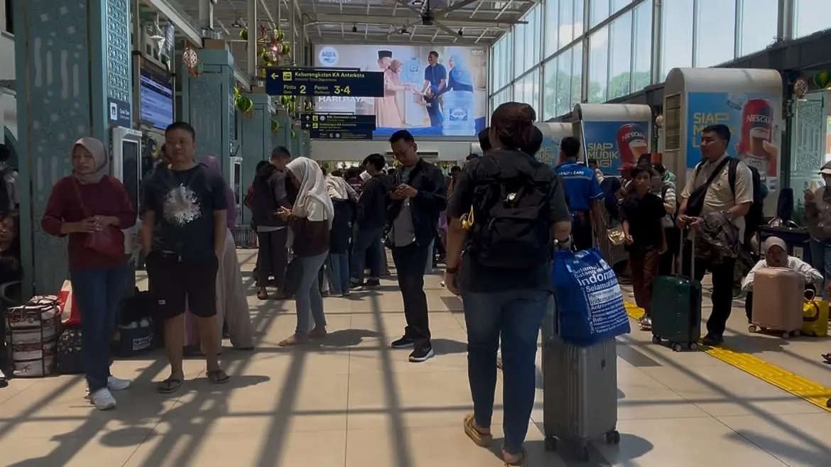 H-8 Lebaran, Stasiun Pasar Senen Layani 18.657 Penumpang dalam Sehari