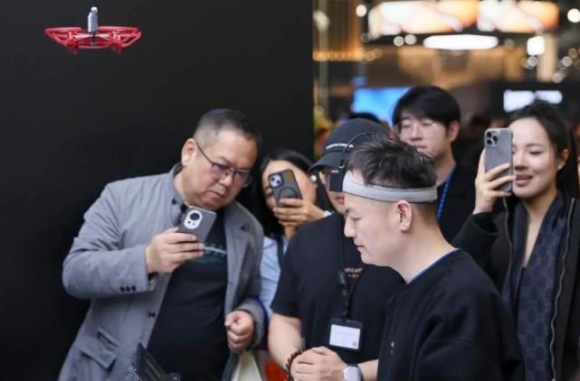 AWE2026 di Shanghai Tampilkan Beragam Inovasi Teknologi dari Robot Anjing hingga Mesin Cuci Pintar