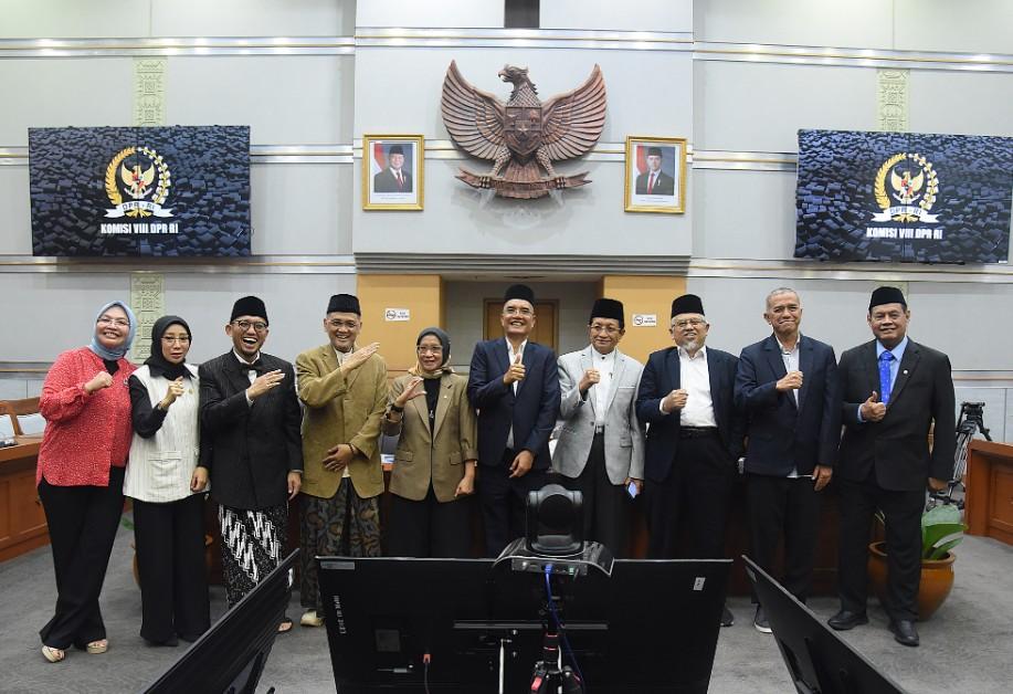 Komisi VIII DPR RI Desak Percepatan Penataan Kelembagaan Kementerian Haji dan Umrah