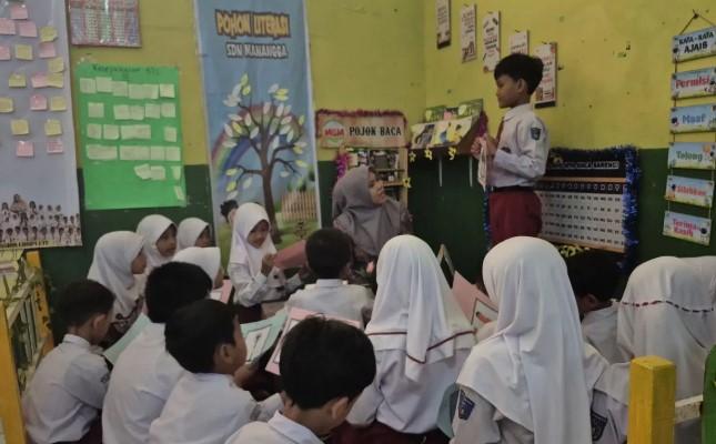 Dari Gerak Kecil di Kelas, Kemampuan Literasi Siswa SDN Manangga Sumedang Tumbuh