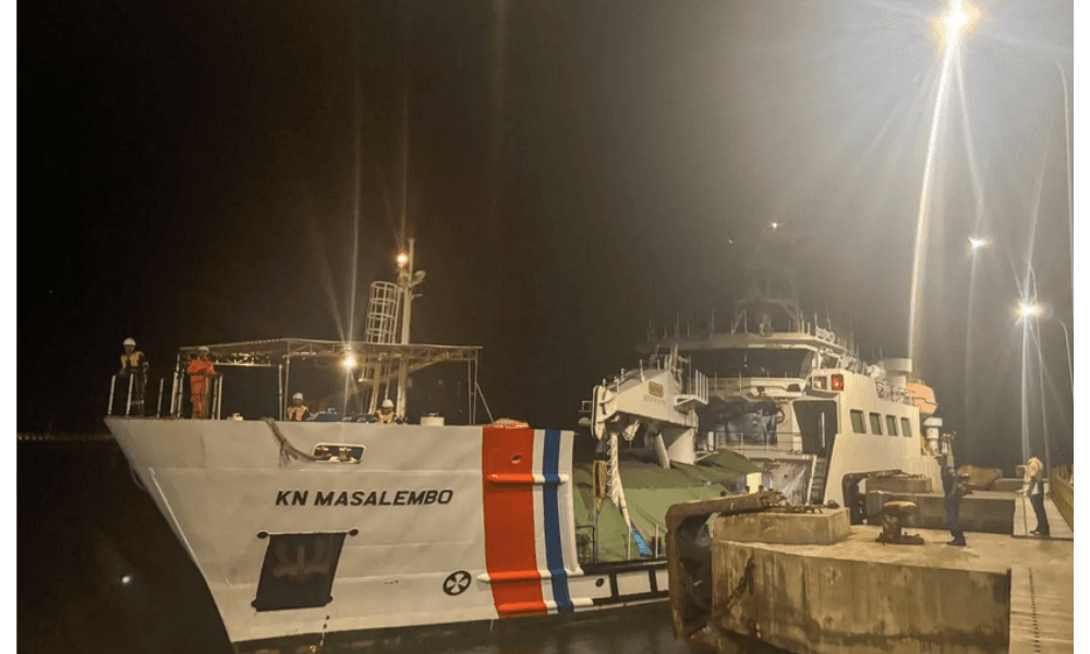 KSOP Panarukan Datangkan Kapal KN Masalembu untuk Urai Kepadatan Mudik di Pelabuhan Jangkar